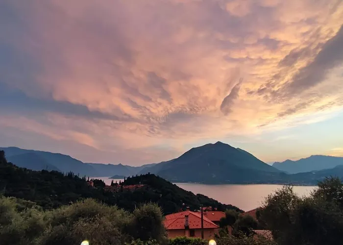 Blu Dipinto Di Blu - Como Lake View - Perledo